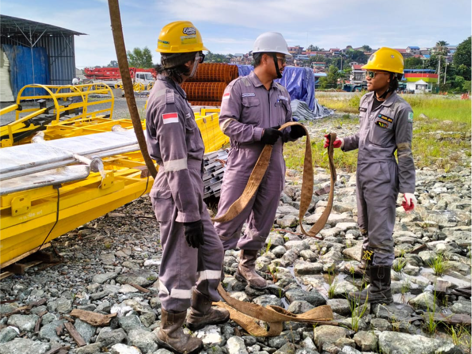 Excavator